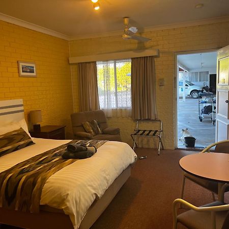Jillaroo Motor Inn Glen Innes Exterior foto